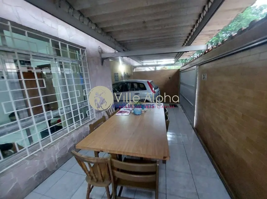 Foto 1 de Casa com 3 quartos à venda, 90m2 em Encruzilhada, Santos - SP