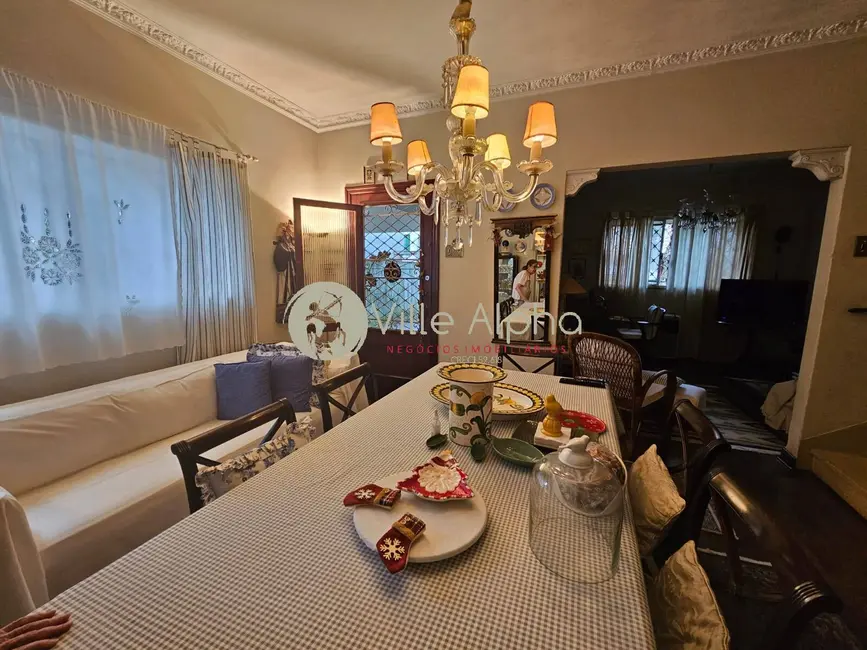 Casa com 3 quartos à venda, 230m2 em Campo Grande, Santos - SP - imagem 4 Foto 4 de Casa com 3 quartos à venda, 230m2 em Campo Grande, Santos - SP