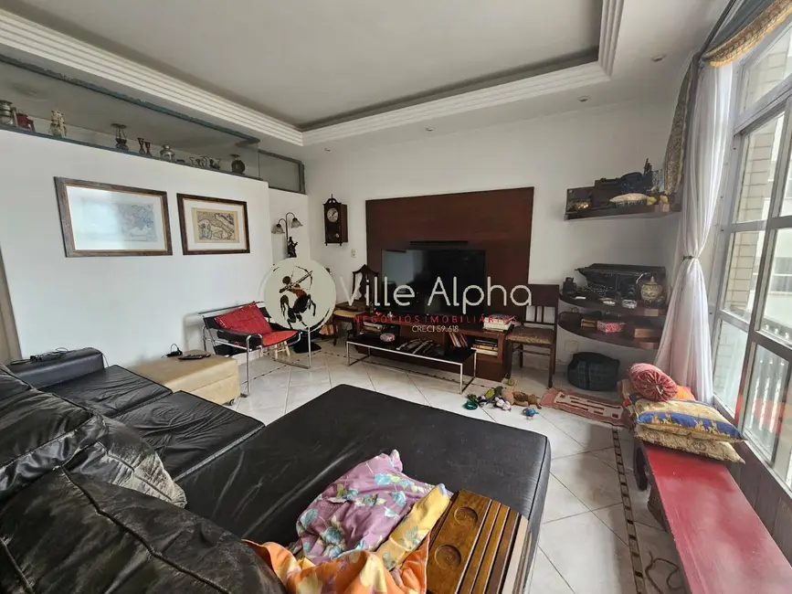 Apartamento com 3 quartos à venda, 130m2 em Gonzaga, Santos - SP - imagem 3 Foto 3 de Apartamento com 3 quartos à venda, 130m2 em Gonzaga, Santos - SP