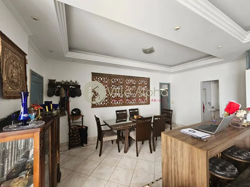 Apartamento com 3 quartos à venda, 130m2 em Gonzaga, Santos - SP - imagem 8 Foto 8 de Apartamento com 3 quartos à venda, 130m2 em Gonzaga, Santos - SP