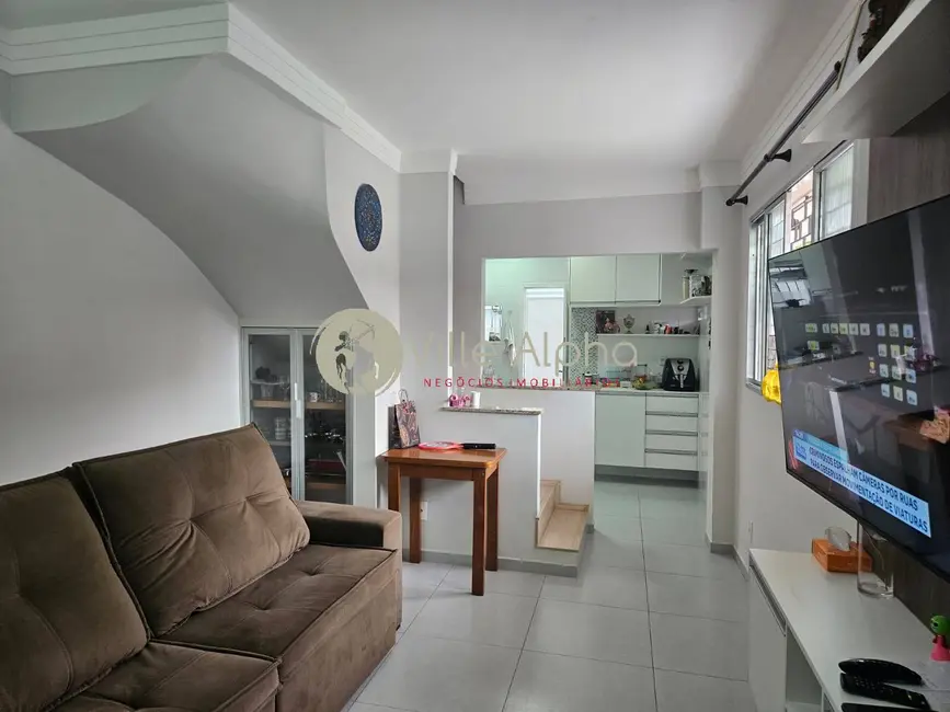 Foto 2 de Apartamento com 2 quartos à venda, 70m2 em Embaré, Santos - SP