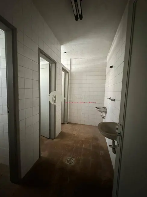 Loja à venda, 750m2 em Gonzaga, Santos - SP - imagem 8 Foto 8 de Loja à venda, 750m2 em Gonzaga, Santos - SP