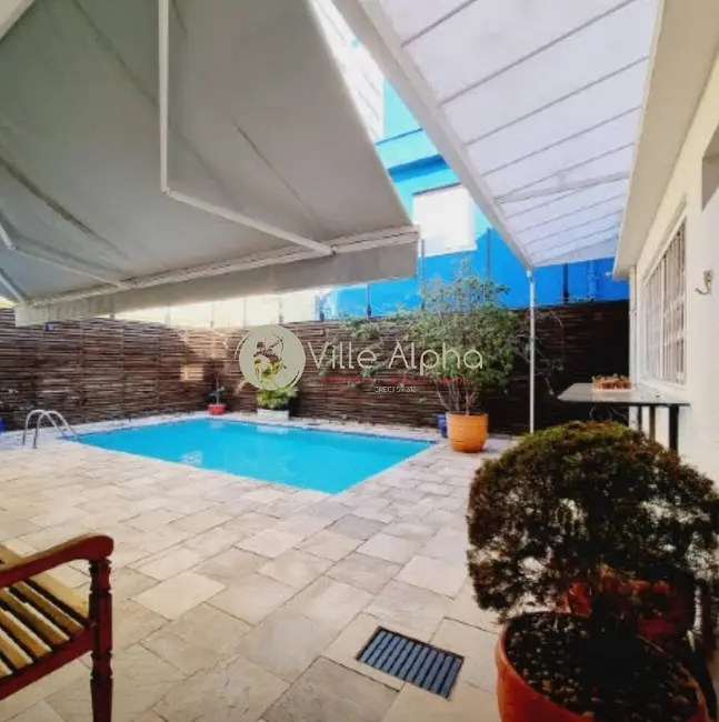Casa com 4 quartos à venda e para alugar, 315m2 em Boqueirão, Santos - SP - imagem 4 Foto 4 de Casa com 4 quartos à venda e para alugar, 315m2 em Boqueirão, Santos - SP