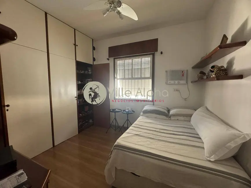 Foto 9 de Casa com 3 quartos à venda, 225m2 em Embaré, Santos - SP