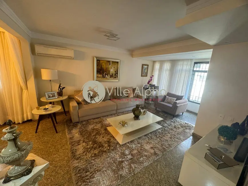 Foto 4 de Casa com 3 quartos à venda, 225m2 em Embaré, Santos - SP