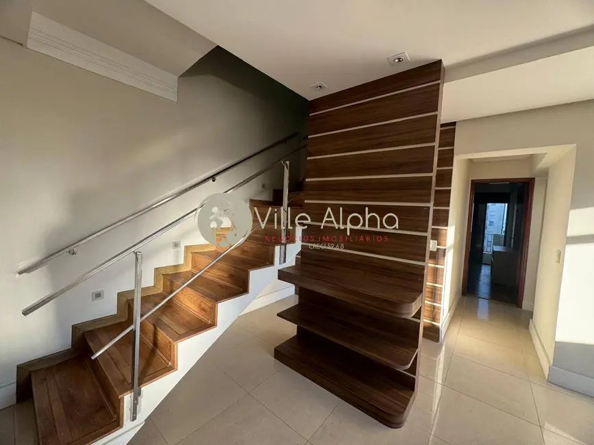 Cobertura com 2 quartos à venda, 160m2 em Pompéia, Santos - SP - imagem 4 Foto 4 de Cobertura com 2 quartos à venda, 160m2 em Pompéia, Santos - SP