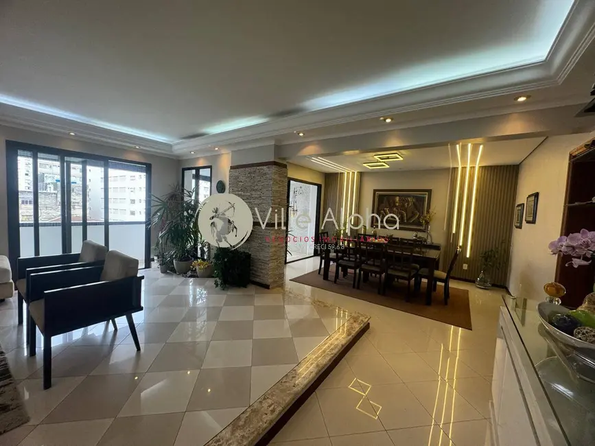 Foto 4 de Apartamento com 3 quartos à venda, 200m2 em Embaré, Santos - SP