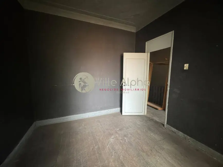 Sobrado com 2 quartos à venda, 148m2 em Vila Mathias, Santos - SP - imagem 5 Foto 5 de Sobrado com 2 quartos à venda, 148m2 em Vila Mathias, Santos - SP