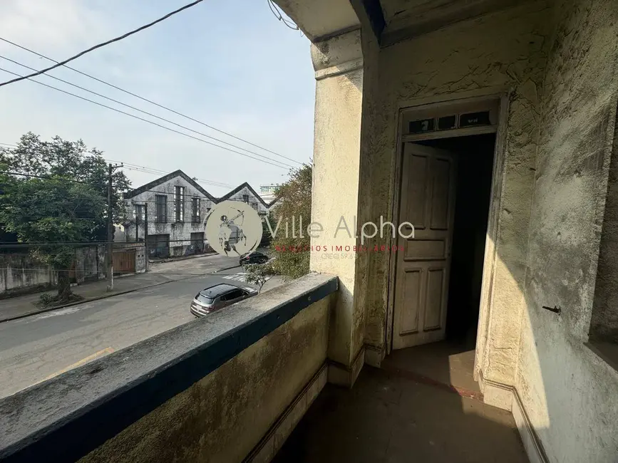 Sobrado com 2 quartos à venda, 148m2 em Vila Mathias, Santos - SP - imagem 8 Foto 8 de Sobrado com 2 quartos à venda, 148m2 em Vila Mathias, Santos - SP