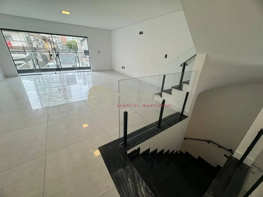 Foto 3 de Casa com 3 quartos à venda, 250m2 em Embaré, Santos - SP