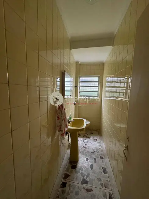Casa com 3 quartos para alugar, 227m2 em Boqueirão, Santos - SP - imagem 7 Foto 7 de Casa com 3 quartos para alugar, 227m2 em Boqueirão, Santos - SP
