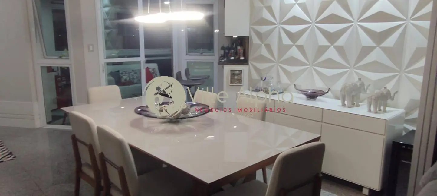 Apartamento com 4 quartos à venda, 205m2 em Gonzaga, Santos - SP - imagem 5 Foto 5 de Apartamento com 4 quartos à venda, 205m2 em Gonzaga, Santos - SP