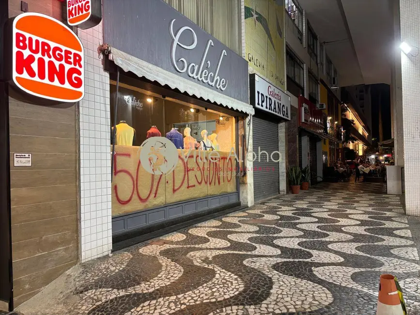 Sala Comercial à venda e para alugar, 130m2 em Gonzaga, Santos - SP - imagem 4 Foto 4 de Sala Comercial à venda e para alugar, 130m2 em Gonzaga, Santos - SP
