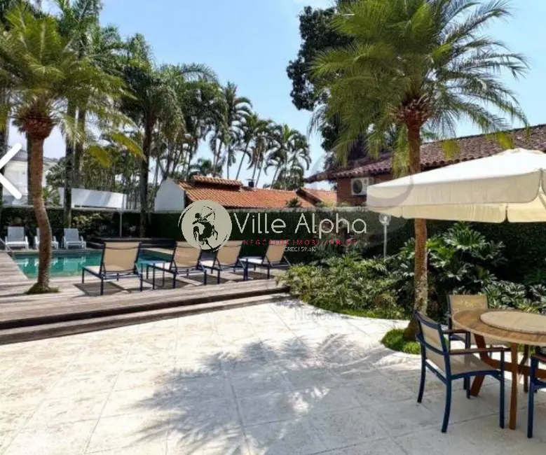 Foto 4 de Casa com 10 quartos à venda, 862m2 em Jardim Acapulco, Guaruja - SP