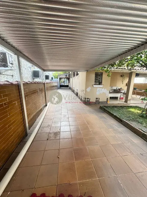 Foto 4 de Casa com 3 quartos à venda, 160m2 em Embaré, Santos - SP