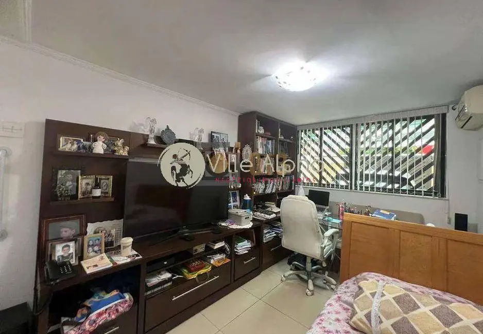 Foto 4 de Casa com 4 quartos à venda, 150m2 em Gonzaga, Santos - SP