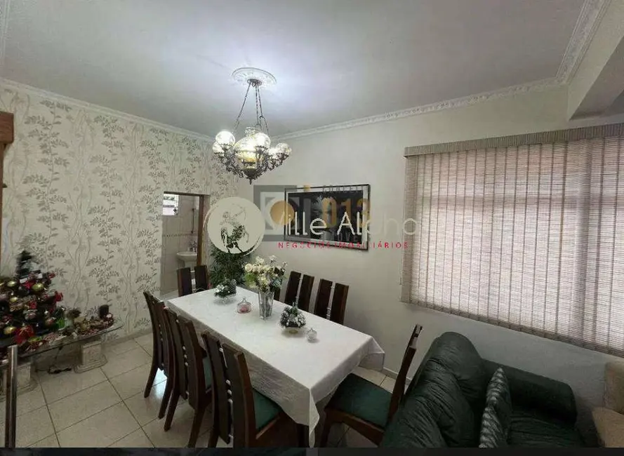 Foto 3 de Casa com 4 quartos à venda, 150m2 em Gonzaga, Santos - SP