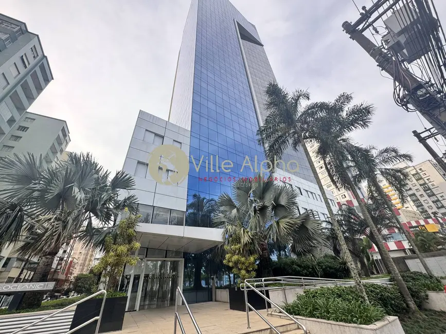 Foto 7 de Sala Comercial à venda, 8000m2 em José Menino, Santos - SP