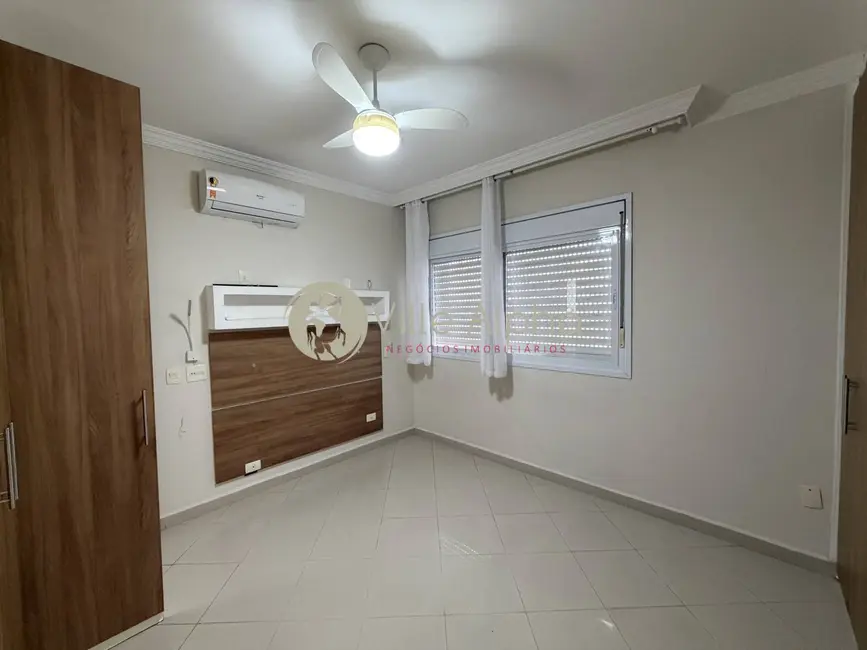 Foto 12 de Apartamento com 3 quartos à venda e para alugar, 150m2 em Gonzaga, Santos - SP
