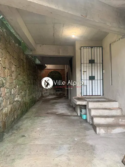 Casa com 2 quartos à venda e para alugar, 150m2 em Marapé, Santos - SP - imagem 3 Foto 3 de Casa com 2 quartos à venda e para alugar, 150m2 em Marapé, Santos - SP