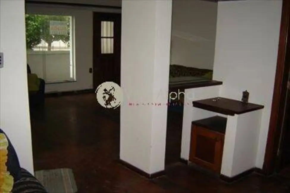 Foto 9 de Casa com 8 quartos à venda e para alugar, 290m2 em Gonzaga, Santos - SP
