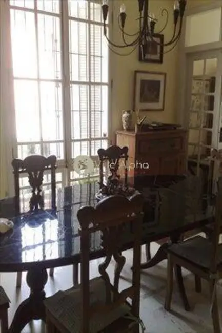 Sobrado com 5 quartos à venda, 350m2 em Boqueirão, Santos - SP - imagem 6 Foto 6 de Sobrado com 5 quartos à venda, 350m2 em Boqueirão, Santos - SP