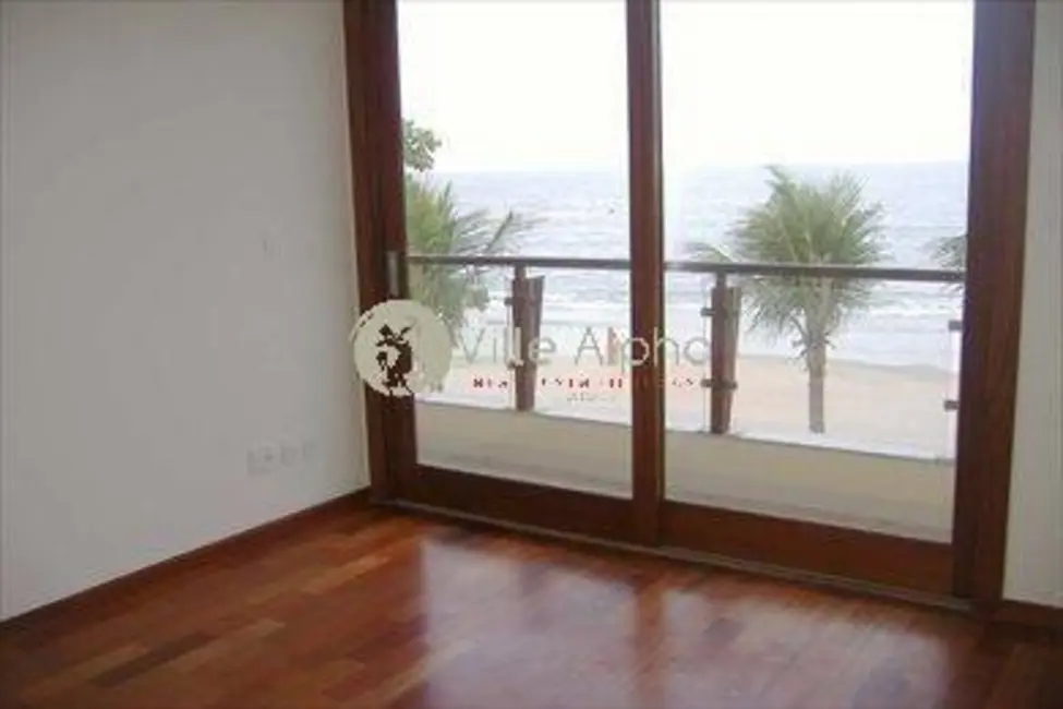 Casa de Condomínio com 4 quartos à venda, 334m2 em Balneário Praia do Pernambuco, Guaruja - SP - imagem 9 Foto 9 de Casa de Condomínio com 4 quartos à venda, 334m2 em Balneário Praia do Pernambuco, Guaruja - SP