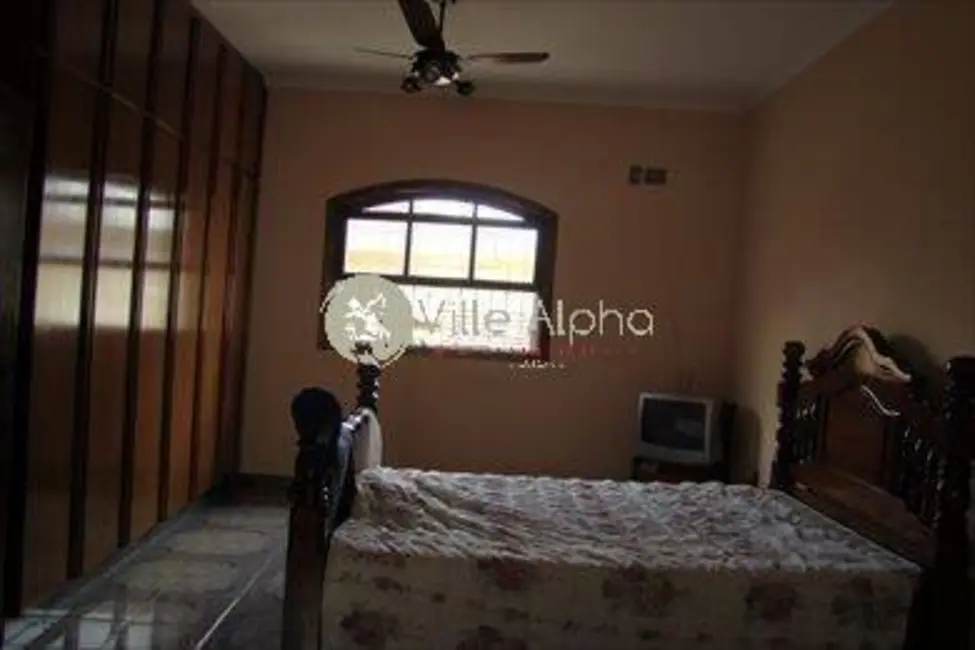 Foto 2 de Casa com 5 quartos à venda, 180m2 em Ponta da Praia, Santos - SP