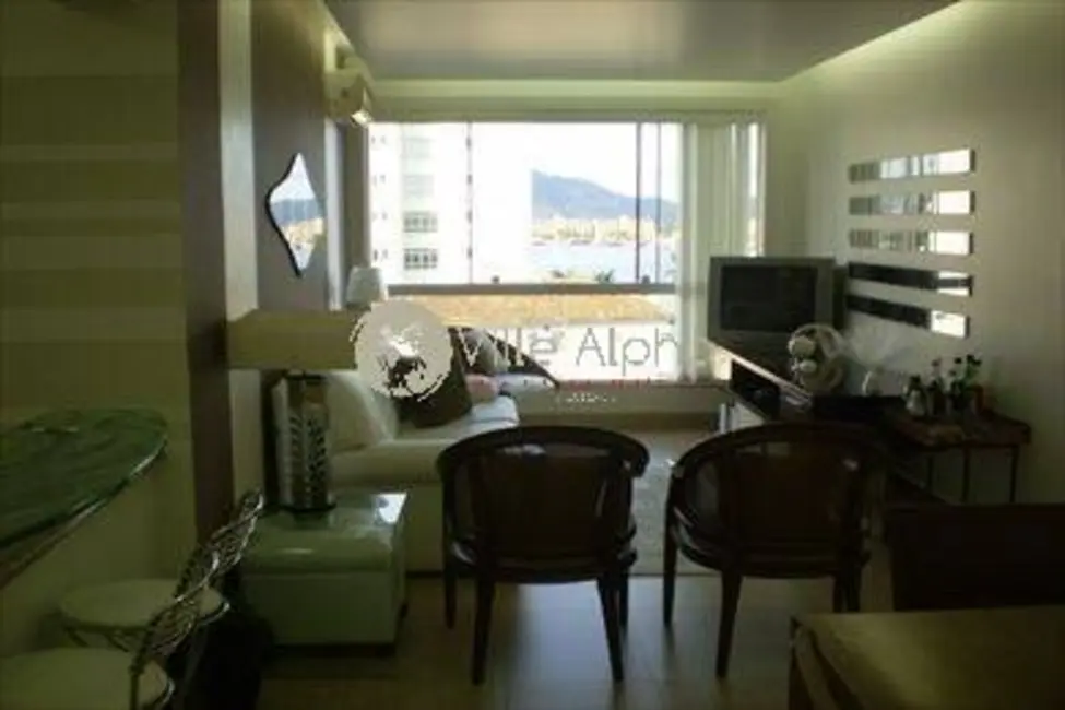 Foto 2 de Apartamento com 2 quartos à venda, 114m2 em Ponta da Praia, Santos - SP