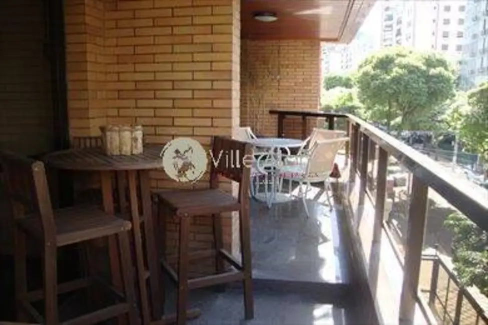 Apartamento com 4 quartos à venda, 360m2 em Santos - SP - imagem 5 Foto 5 de Apartamento com 4 quartos à venda, 360m2 em Santos - SP