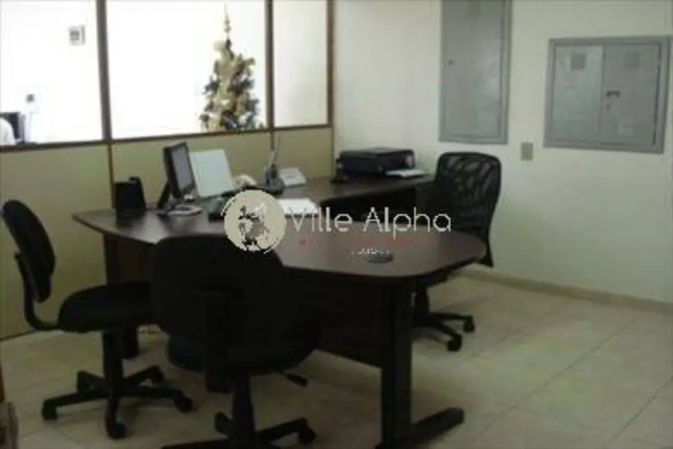 Sala Comercial à venda e para alugar, 1200m2 em Centro, Santos - SP - imagem 3 Foto 3 de Sala Comercial à venda e para alugar, 1200m2 em Centro, Santos - SP