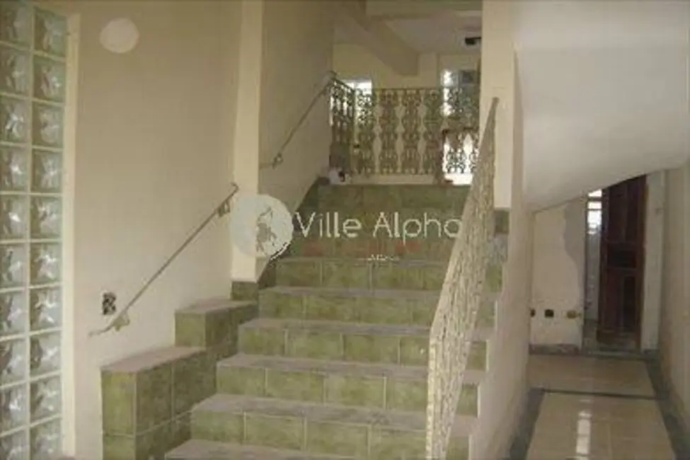 Casa com 4 quartos à venda e para alugar, 260m2 em Gonzaga, Santos - SP - imagem 3 Foto 3 de Casa com 4 quartos à venda e para alugar, 260m2 em Gonzaga, Santos - SP