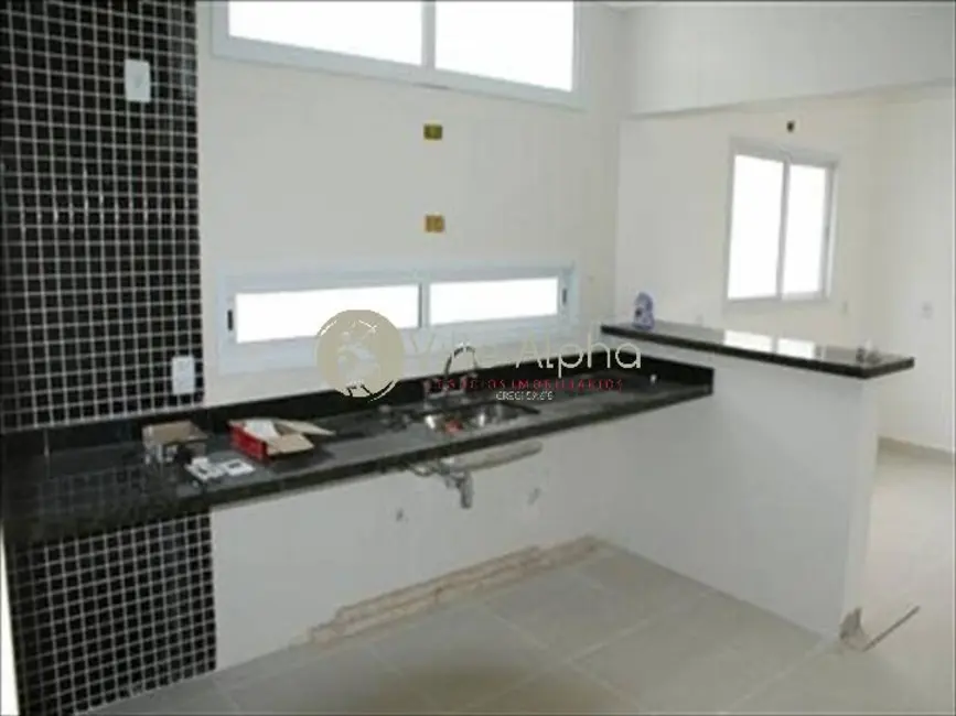 Casa com 3 quartos à venda, 160m2 em Marapé, Santos - SP - imagem 6 Foto 6 de Casa com 3 quartos à venda, 160m2 em Marapé, Santos - SP