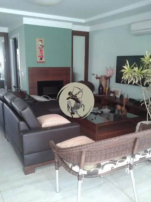 Apartamento com 4 quartos à venda, 190m2 em Gonzaga, Santos - SP - imagem 5 Foto 5 de Apartamento com 4 quartos à venda, 190m2 em Gonzaga, Santos - SP