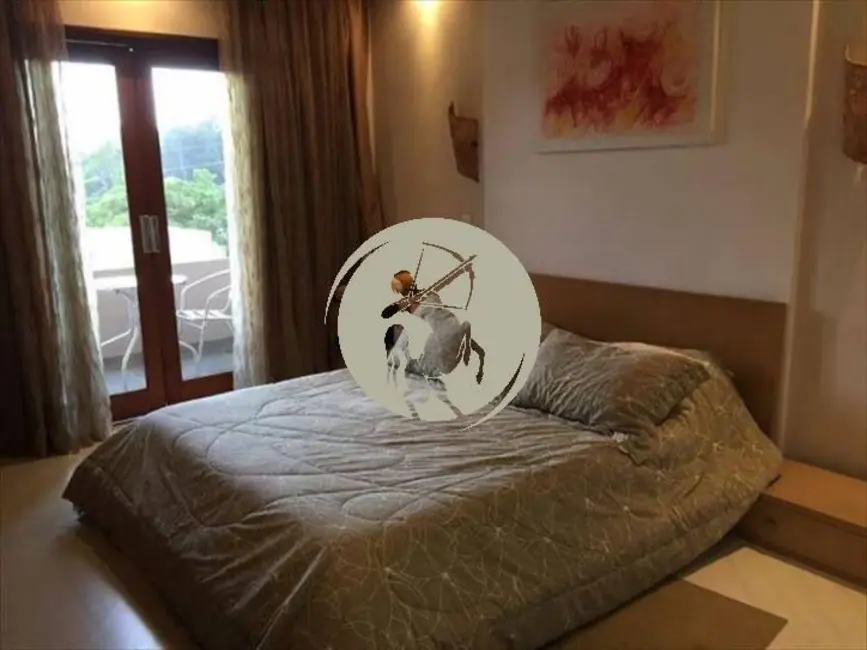 Foto 5 de Casa de Condomínio com 3 quartos à venda, 300m2 em Alphaville, Santana De Parnaiba - SP