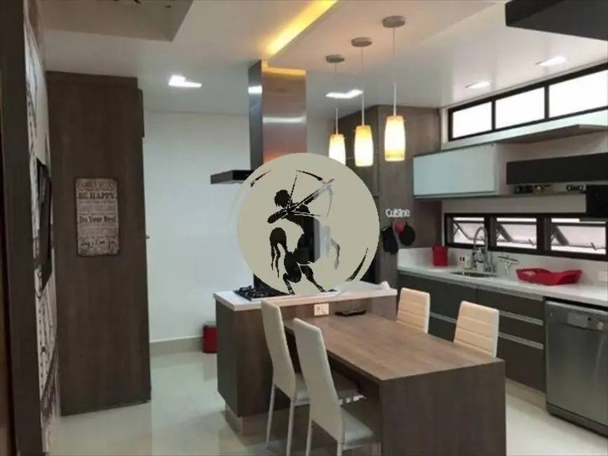 Foto 3 de Casa de Condomínio com 3 quartos à venda, 300m2 em Alphaville, Santana De Parnaiba - SP