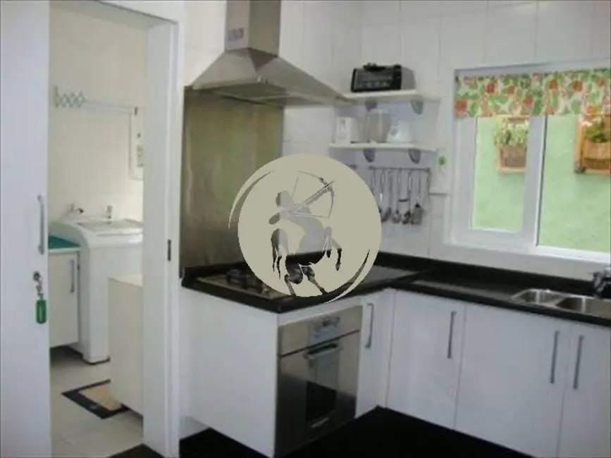 Foto 4 de Casa com 4 quartos à venda, 400m2 em Barueri - SP