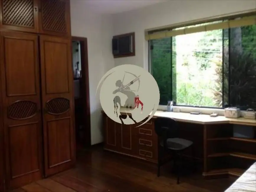 Foto 7 de Casa com 6 quartos à venda, 733m2 em Santos - SP