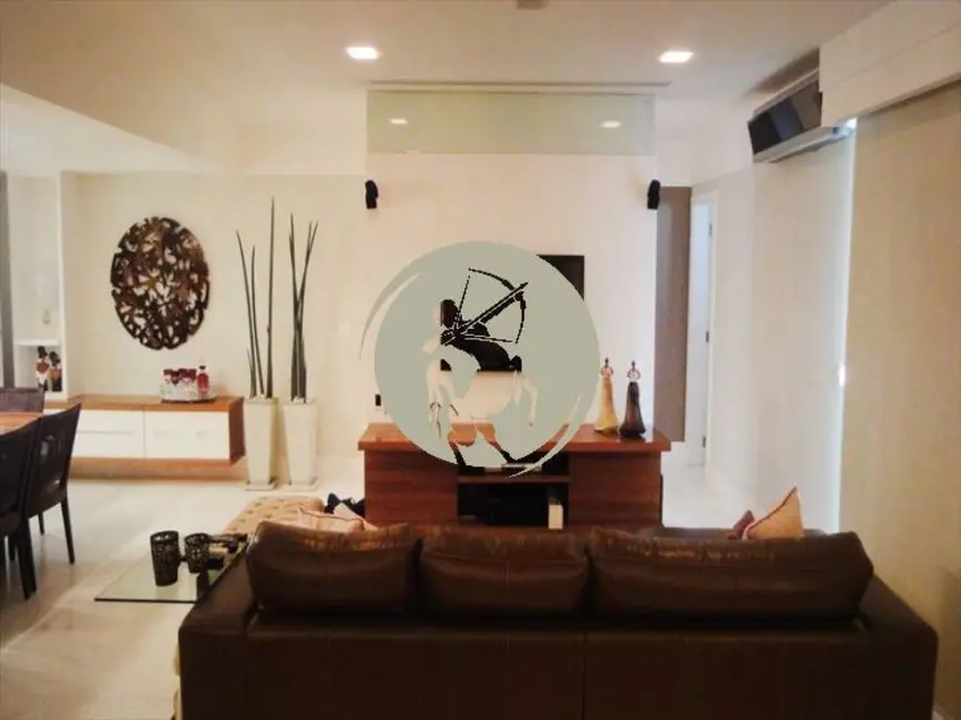 Foto 2 de Apartamento com 3 quartos à venda, 220m2 em Gonzaga, Santos - SP