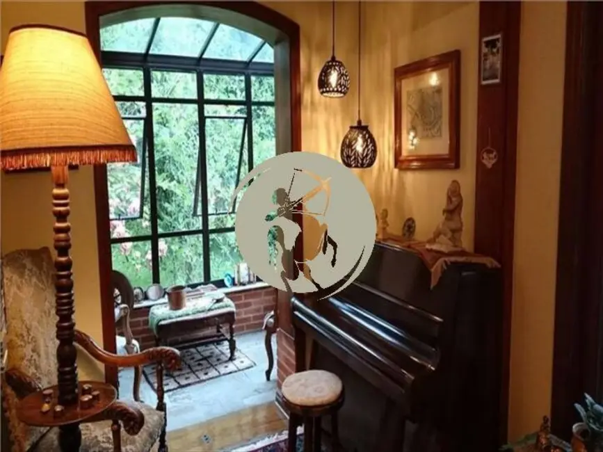 Foto 9 de Casa com 4 quartos à venda, 440m2 em Santos - SP