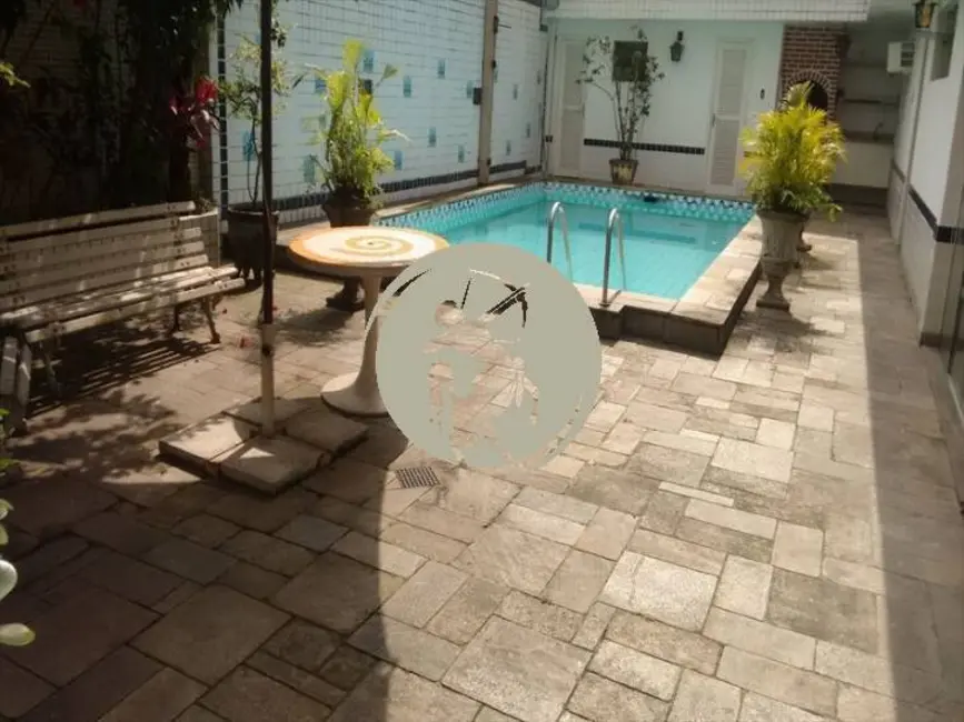 Foto 6 de Casa com 3 quartos à venda, 290m2 em Santos - SP