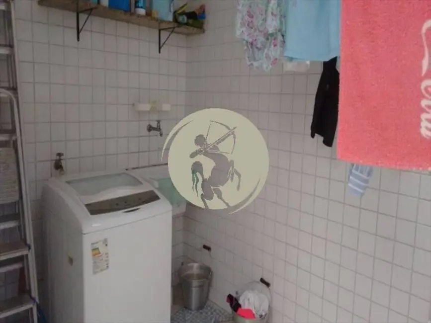 Foto 3 de Casa com 3 quartos à venda, 130m2 em Pompéia, Santos - SP