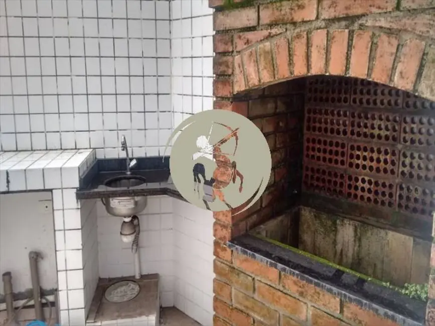 Casa com 3 quartos à venda, 150m2 em Embaré, Santos - SP - imagem 2 Foto 2 de Casa com 3 quartos à venda, 150m2 em Embaré, Santos - SP