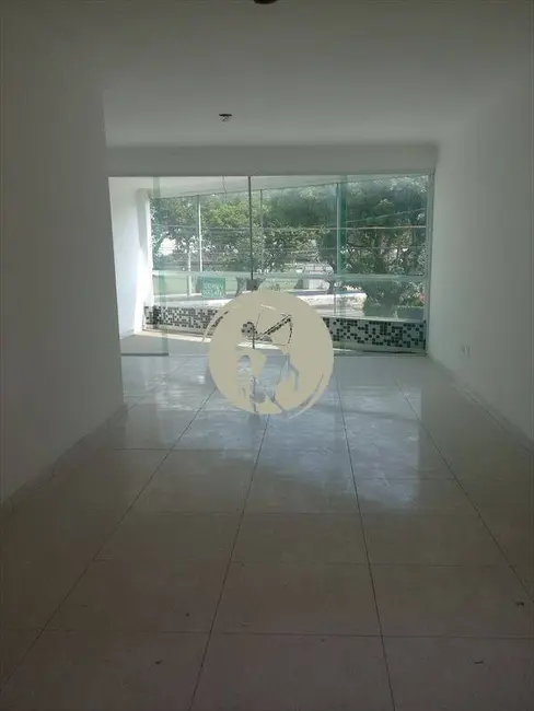 Casa com 4 quartos à venda, 180m2 em Embaré, Santos - SP - imagem 4 Foto 4 de Casa com 4 quartos à venda, 180m2 em Embaré, Santos - SP