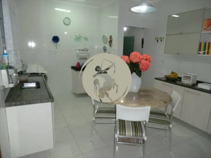 Foto 8 de Casa com 2 quartos à venda, 130m2 em Parque São Vicente, Sao Vicente - SP