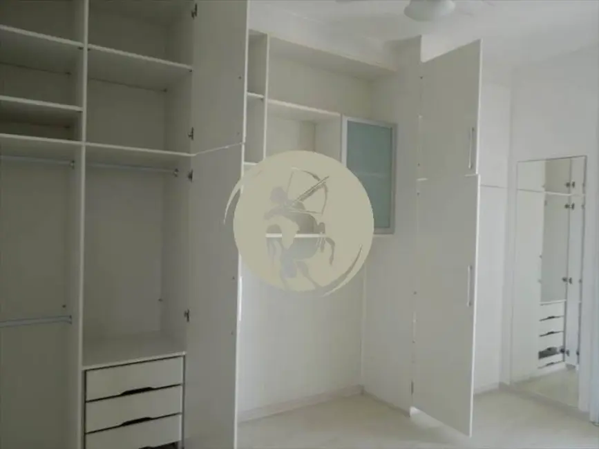 Foto 5 de Apartamento com 2 quartos à venda, 76m2 em Gonzaga, Santos - SP