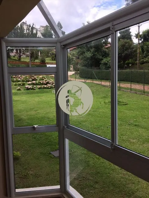 Foto 9 de Casa com 4 quartos à venda, 450m2 em Campos Do Jordao - SP