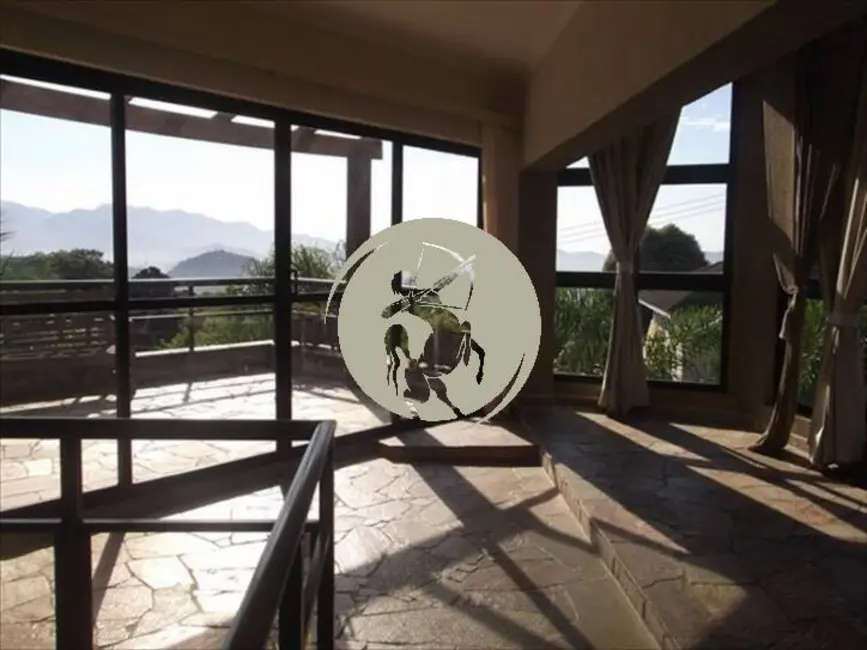 Casa com 5 quartos à venda e para alugar, 800m2 em Santos - SP - imagem 5 Foto 5 de Casa com 5 quartos à venda e para alugar, 800m2 em Santos - SP