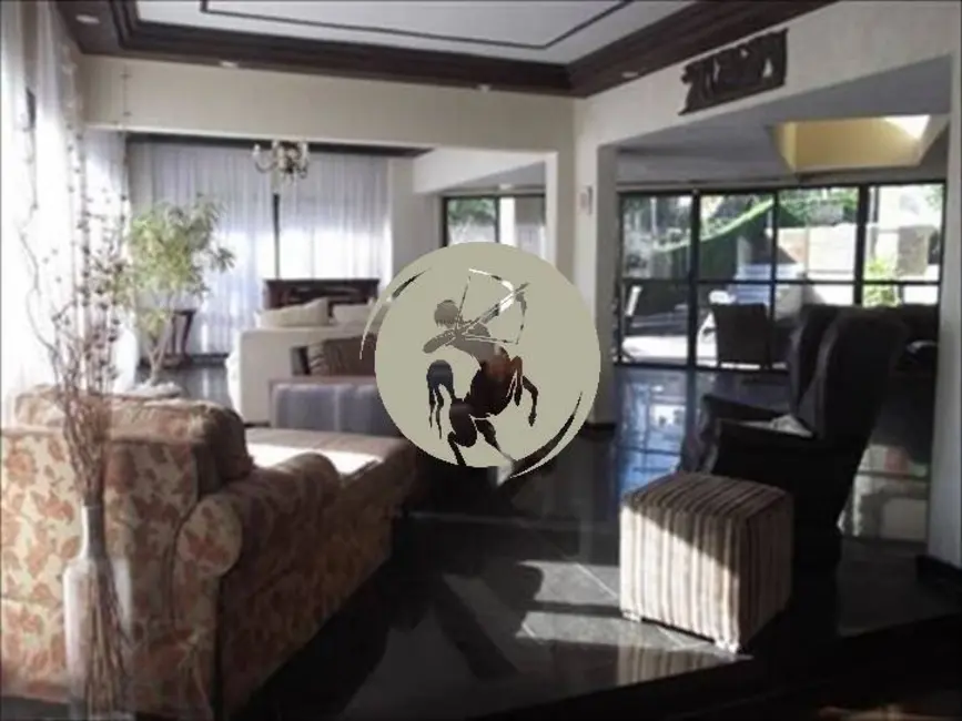 Casa com 5 quartos à venda e para alugar, 800m2 em Santos - SP - imagem 3 Foto 3 de Casa com 5 quartos à venda e para alugar, 800m2 em Santos - SP