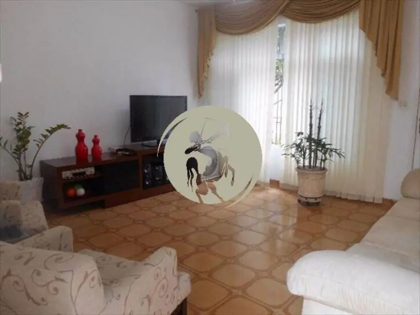 Sobrado com 3 quartos à venda, 160m2 em Aparecida, Santos - SP - imagem 9 Foto 9 de Sobrado com 3 quartos à venda, 160m2 em Aparecida, Santos - SP